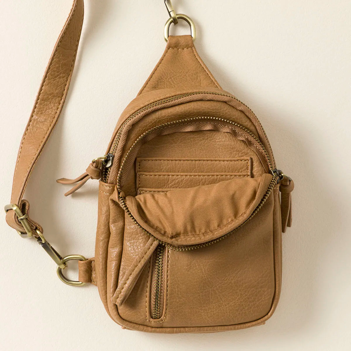 🛍️ BAGS UP TO 75% OFF 💖