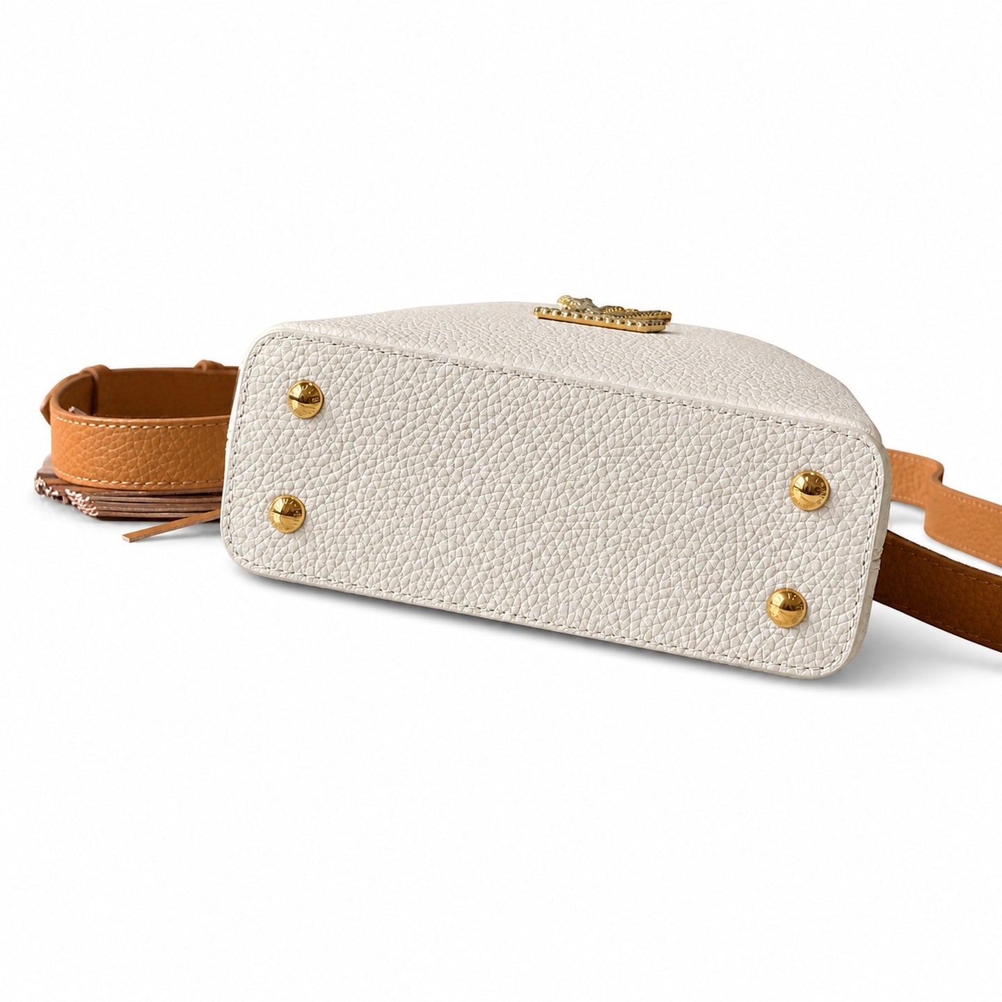 Louis Vuitton Capucines Leather White Brown Handbag