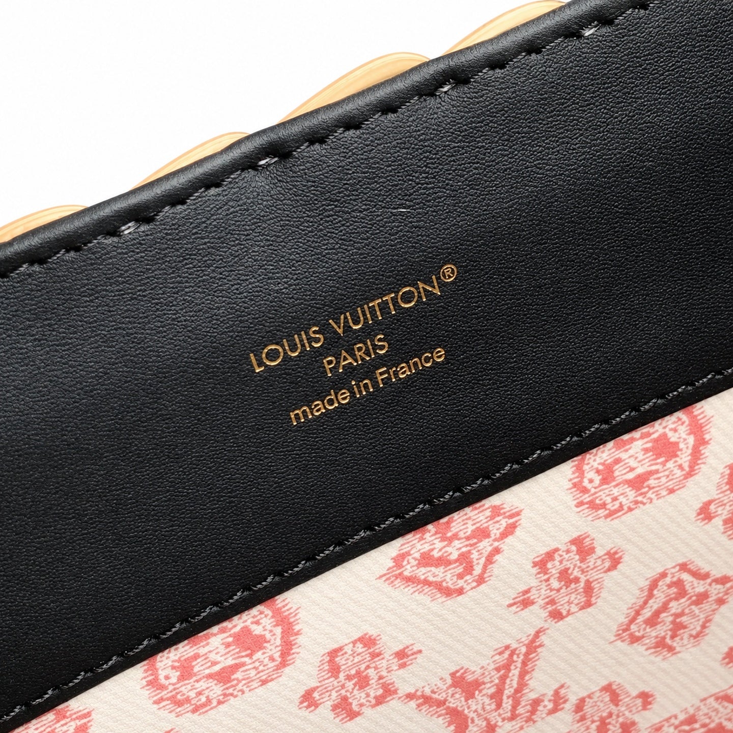 Louis Vuitton Capucines Small Black Handbag