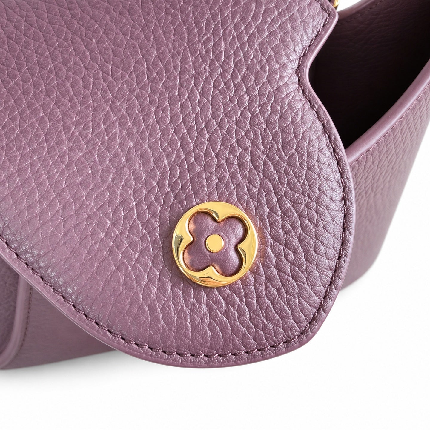 Louis Vuitton Capucines Small Leather Burgundy Handbag