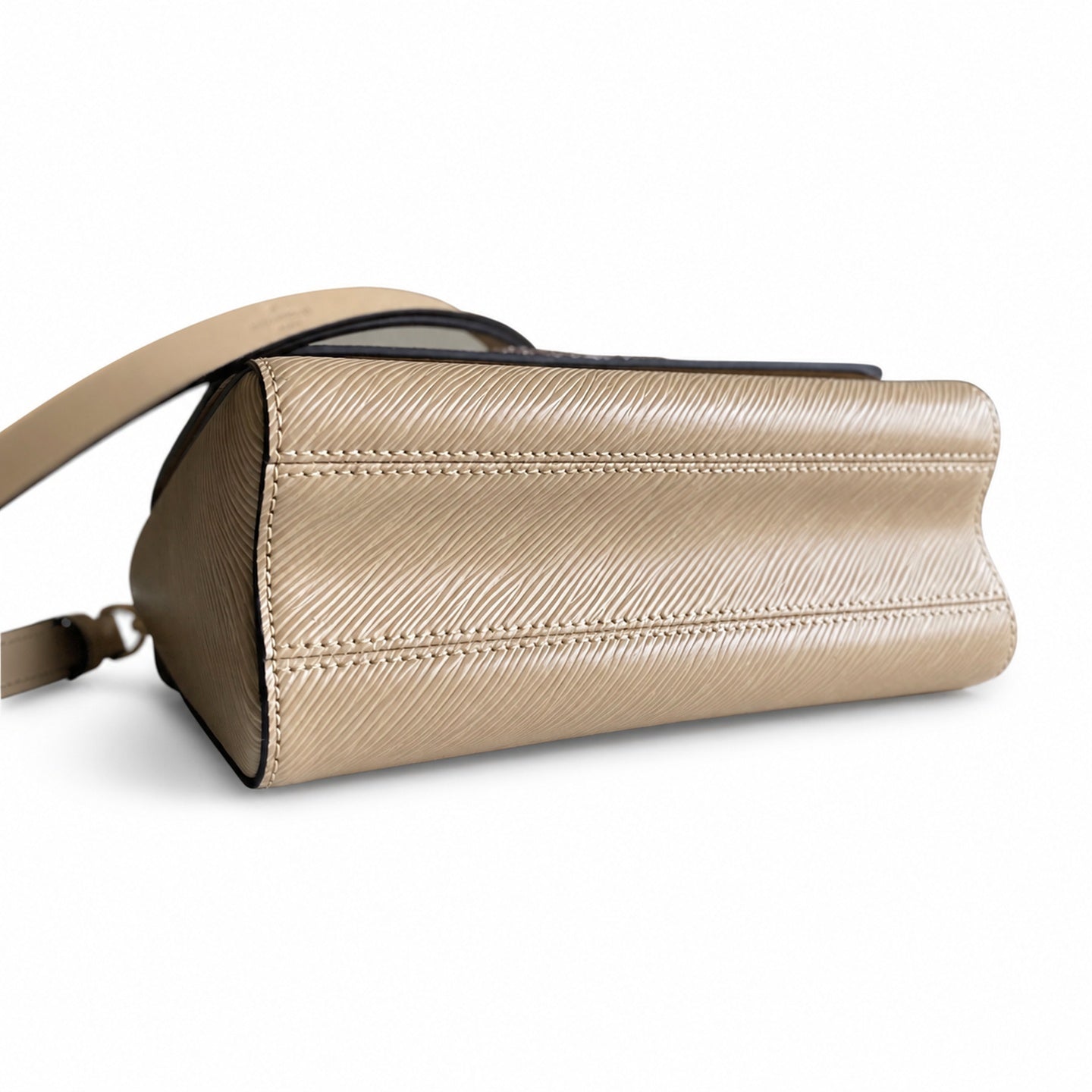 Louis Vuitton Twist Medium Leather Handbag