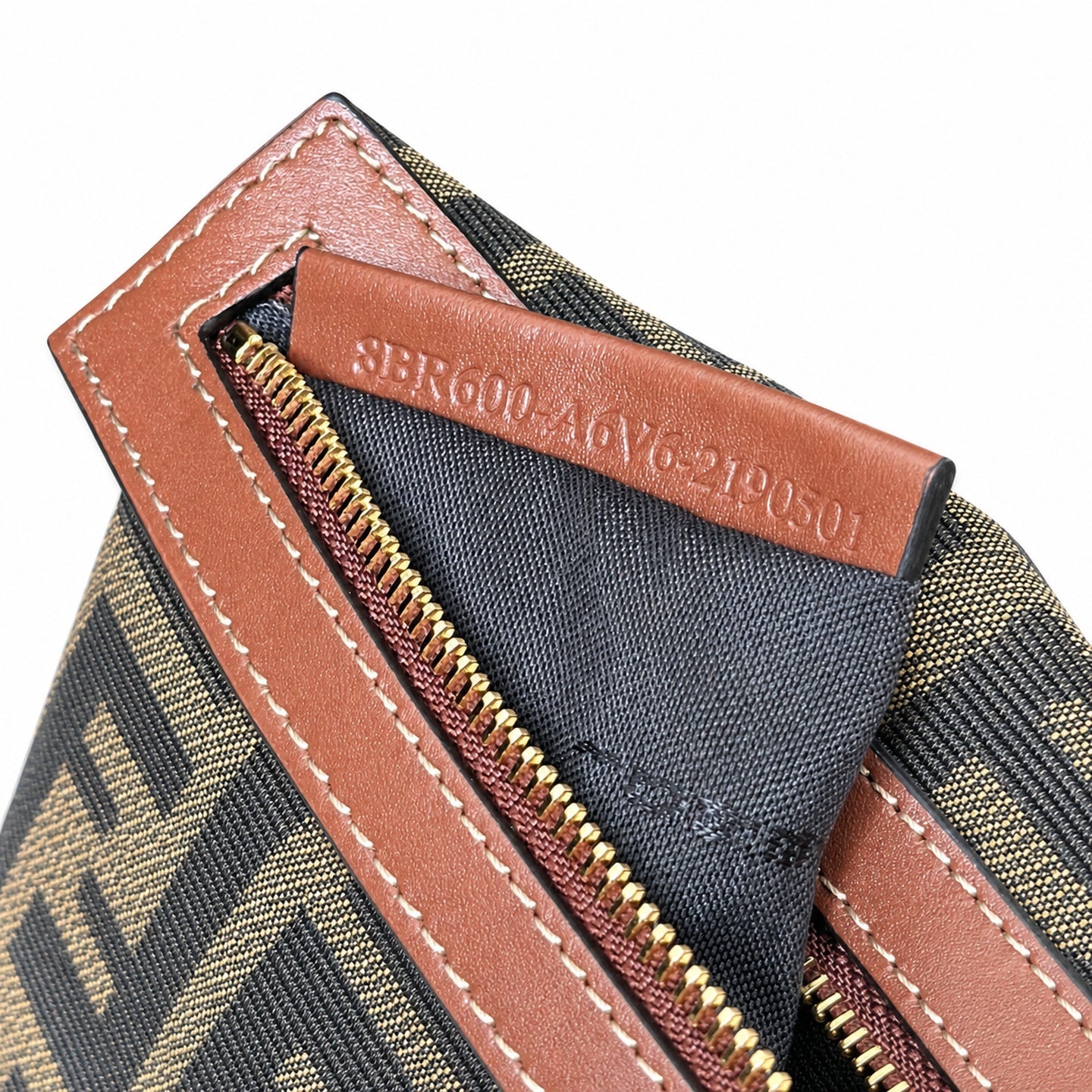 Fendi Baguette Raffia Leather Brown Handbag