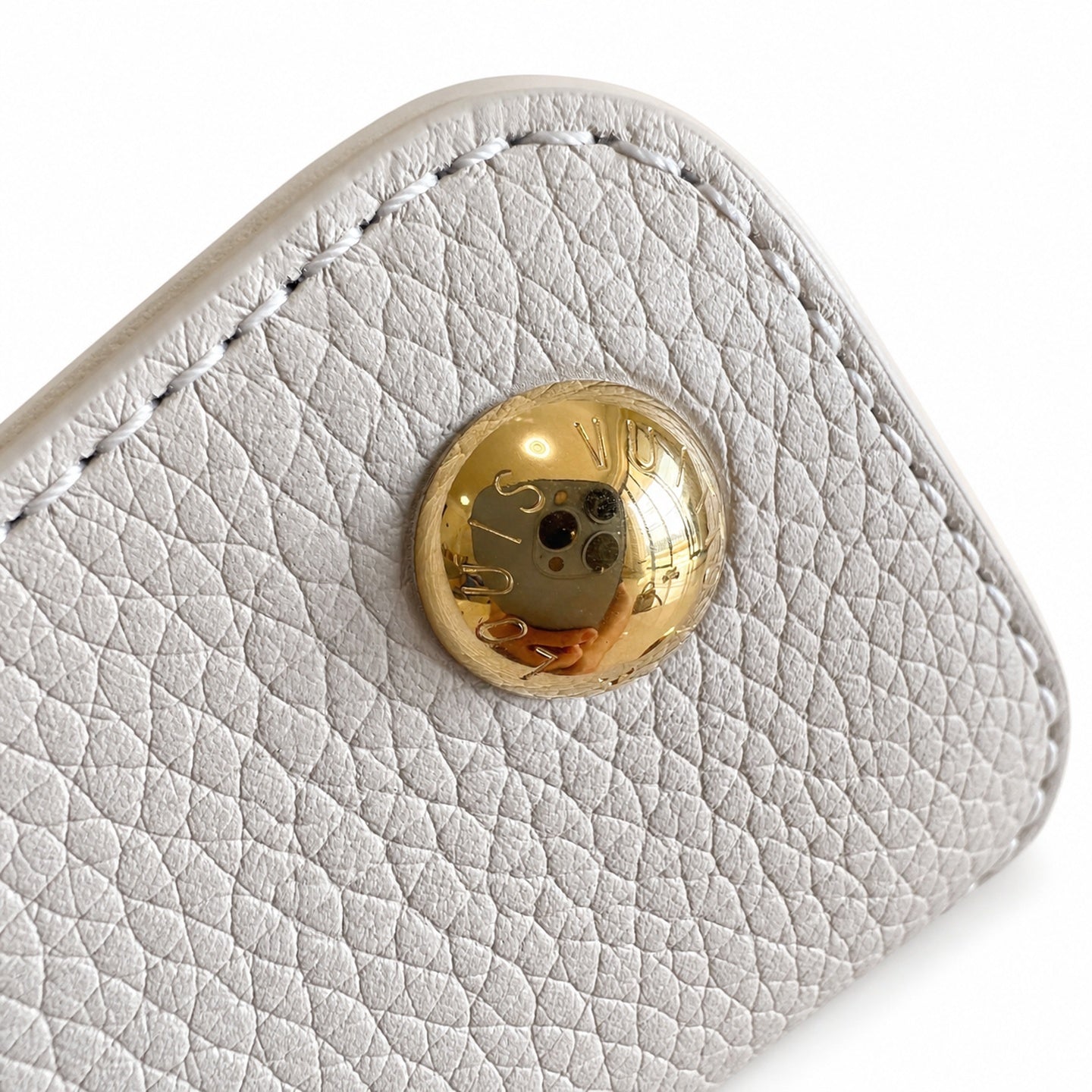 Louis Vuitton Capucines Small Leather White Brown Handbag