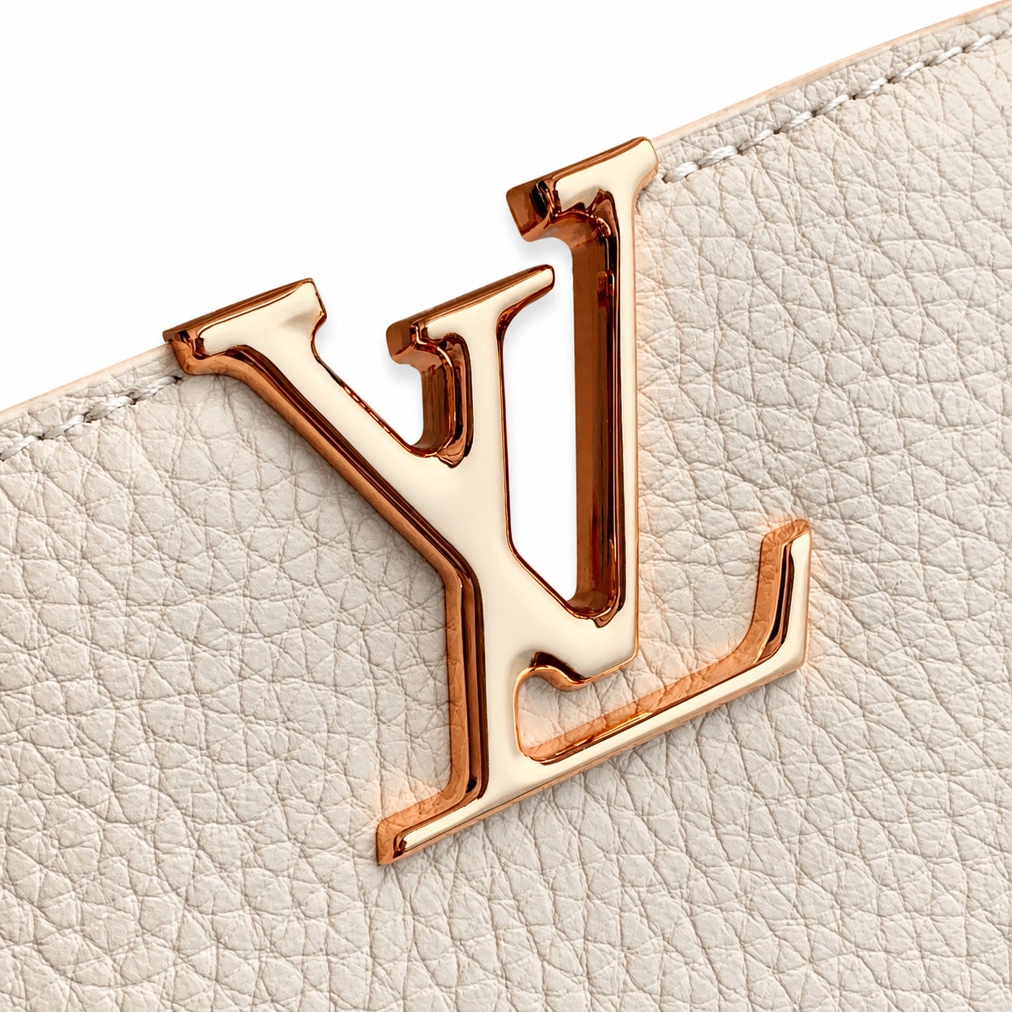 Louis Vuitton Capucines Medium Leather Gray Handbag