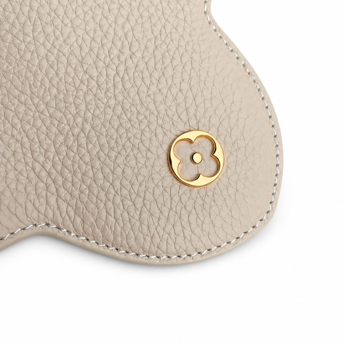 Louis Vuitton Capucines Small Leather Pink Handbag