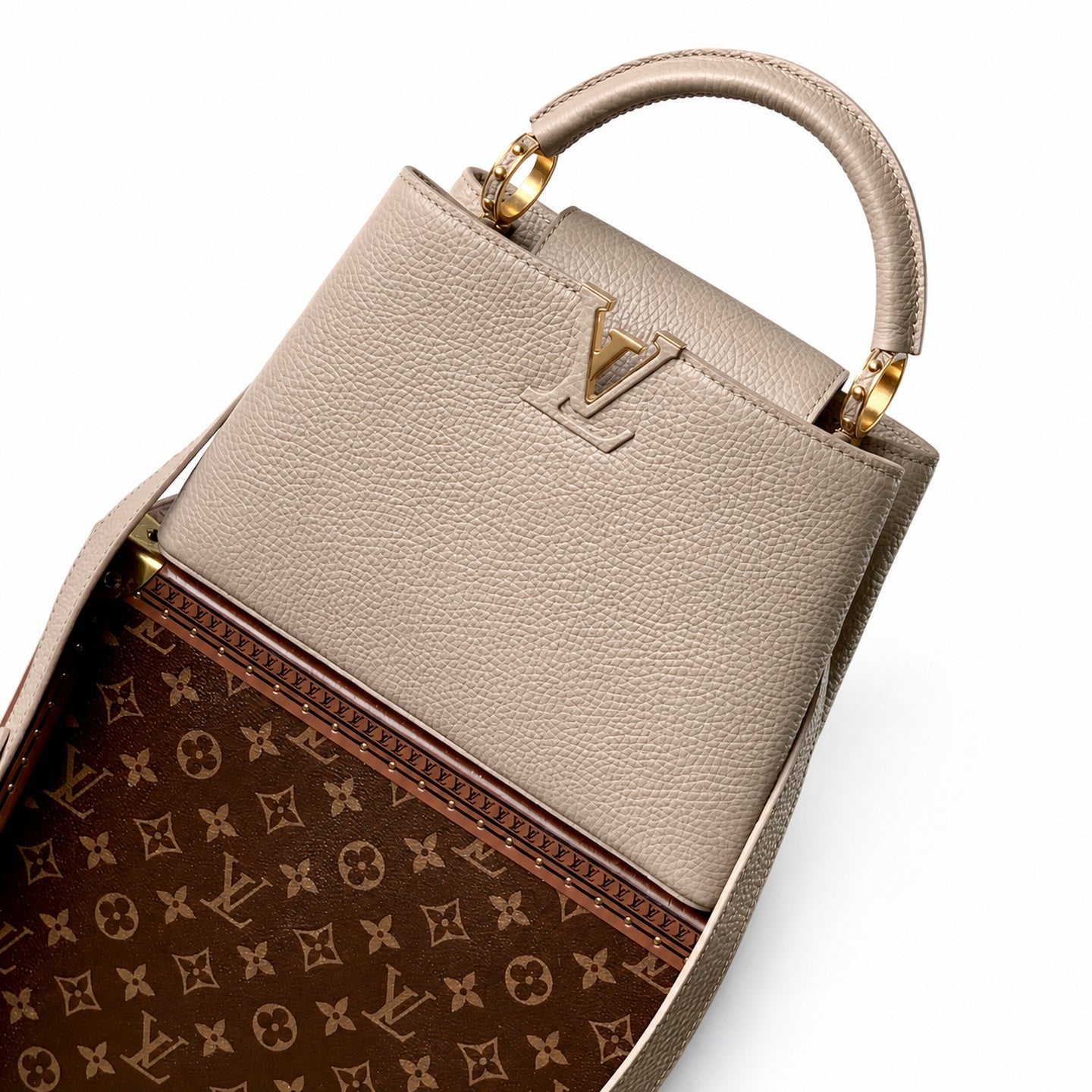 Louis Vuitton Capucines Small Leather Brown Handbag