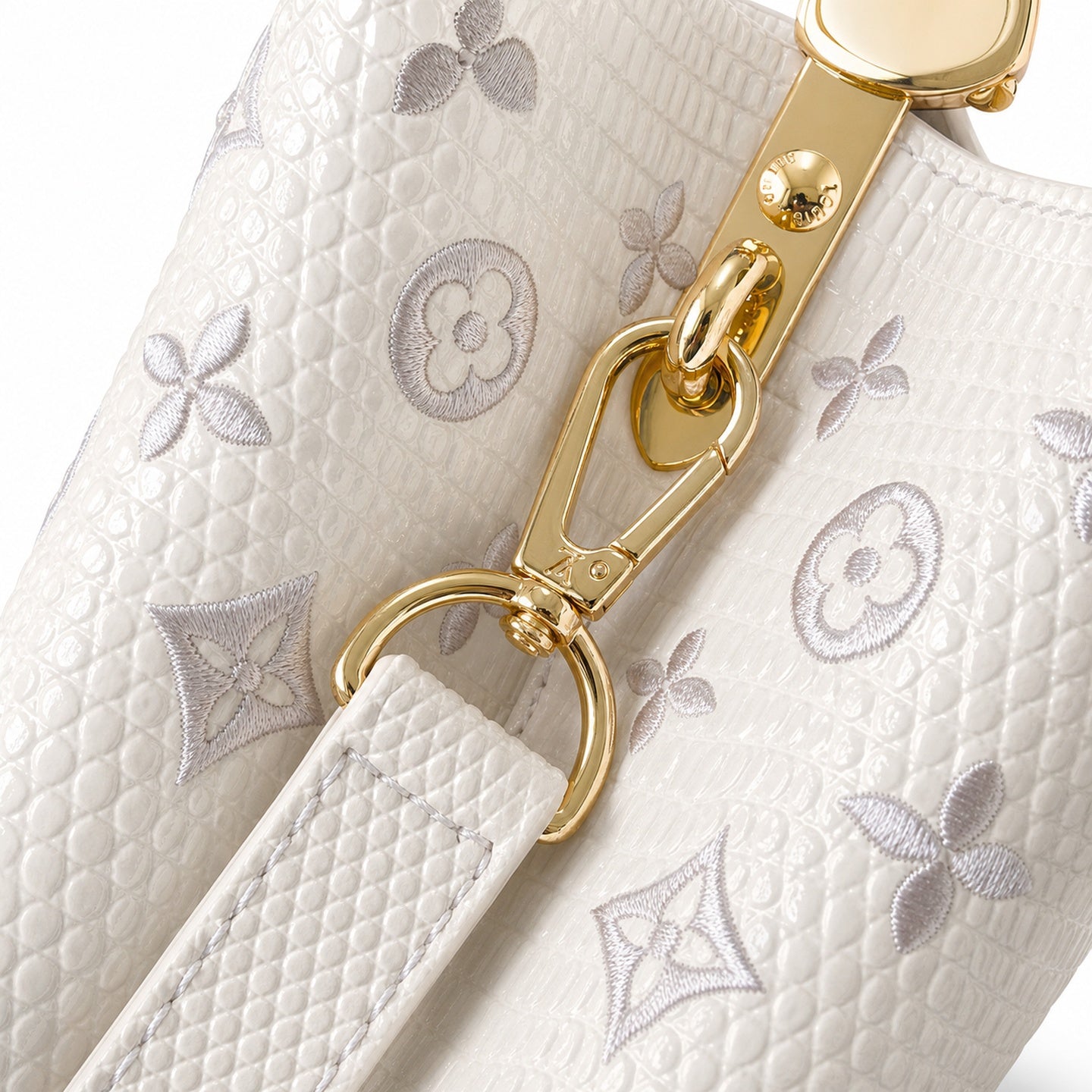 Louis Vuitton Capucines Embroidered Leather White Handbag
