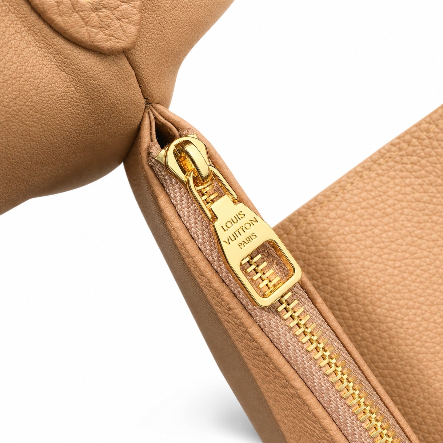 Louis Vuitton Capucines Leather Brown Gold Handbag