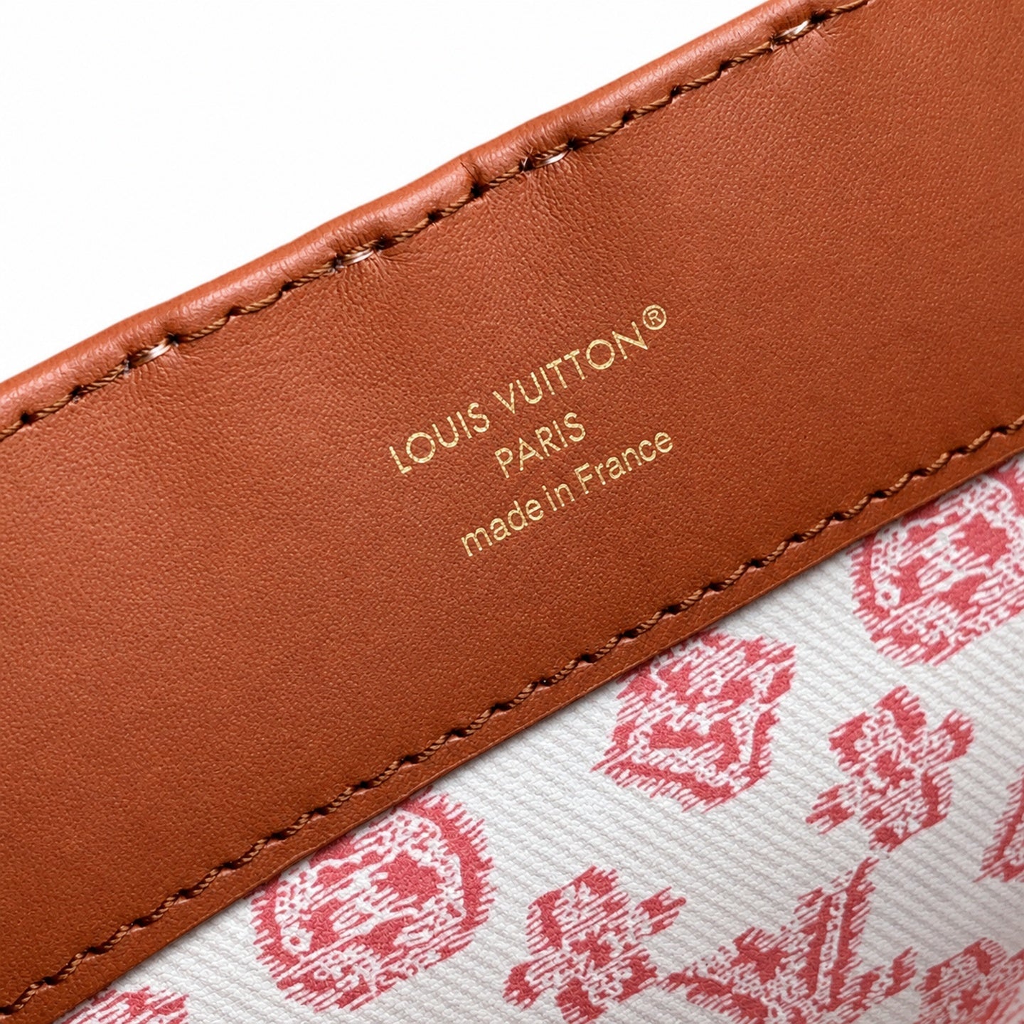Louis Vuitton Capucines Small Brown Handbag
