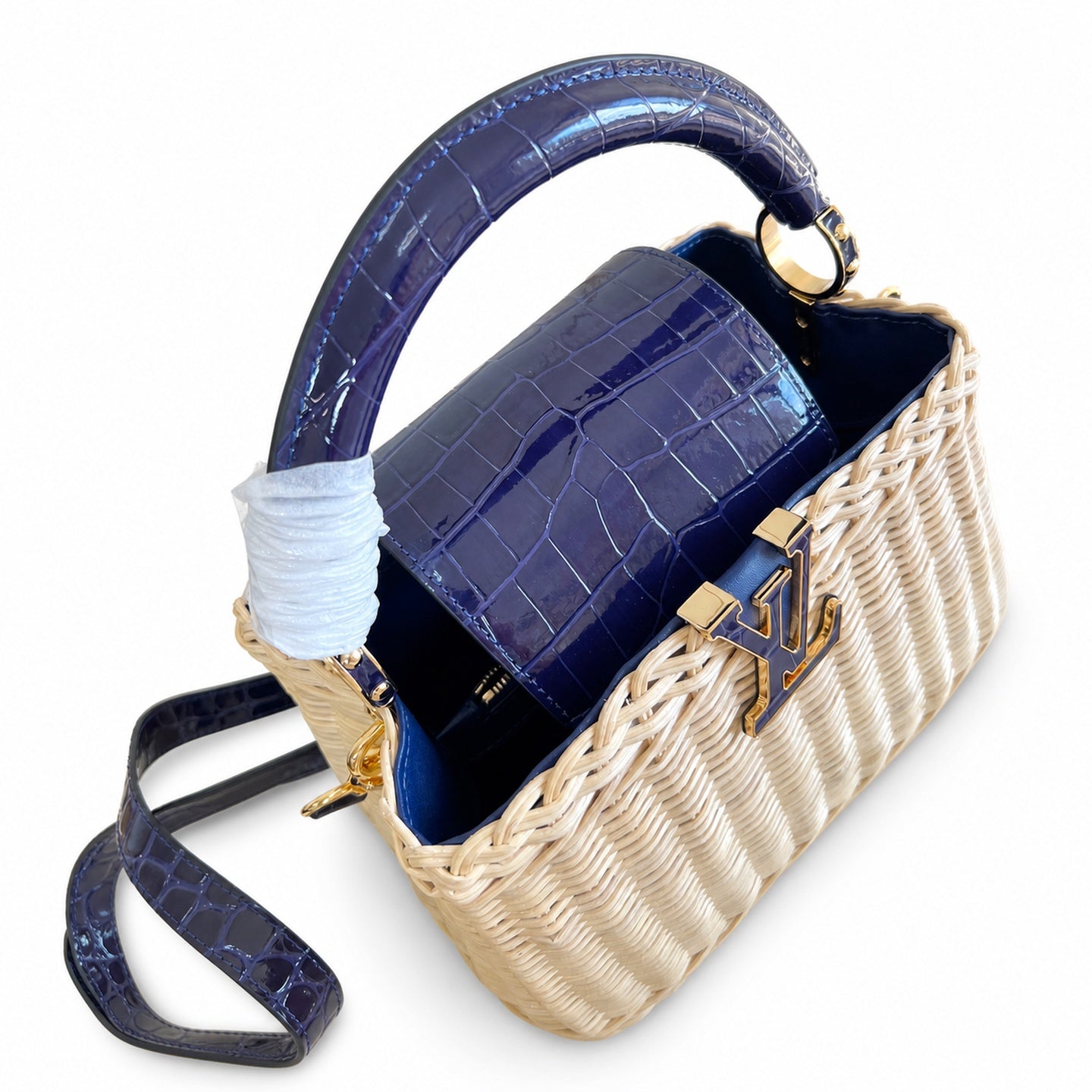 Louis Vuitton Capucines Small Leather Blue Handbag
