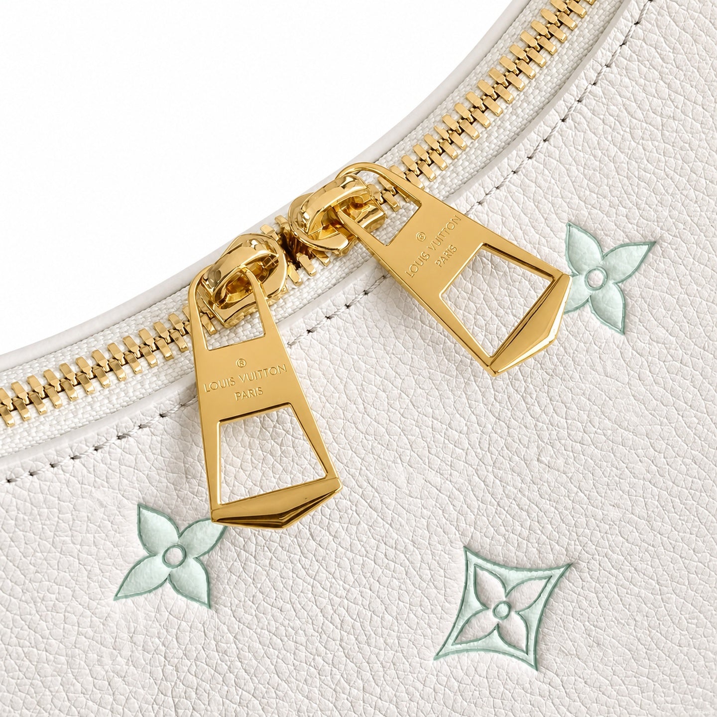 Louis Vuitton Boulogne Leather Green Handbag