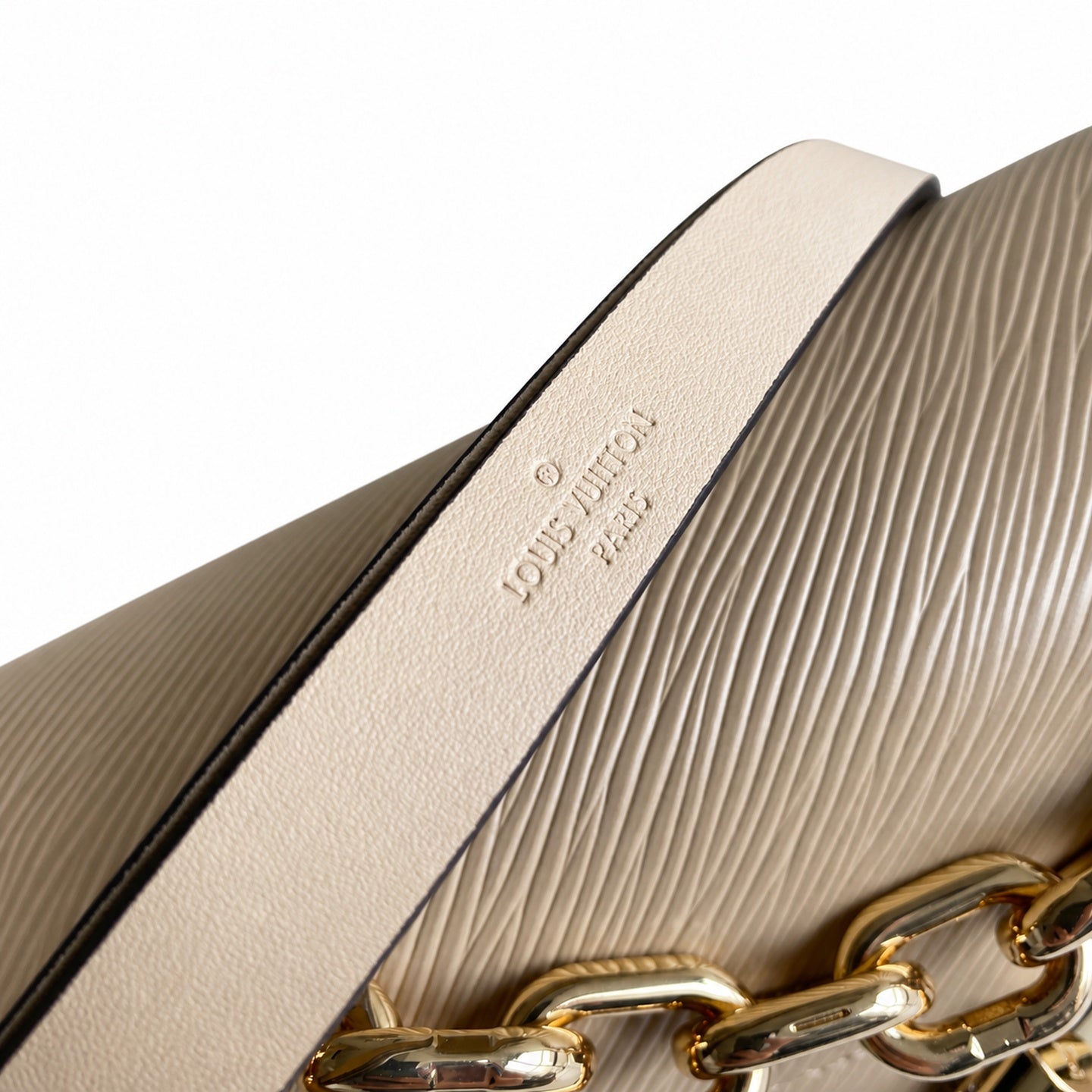 Louis Vuitton Twist Medium Leather Handbag