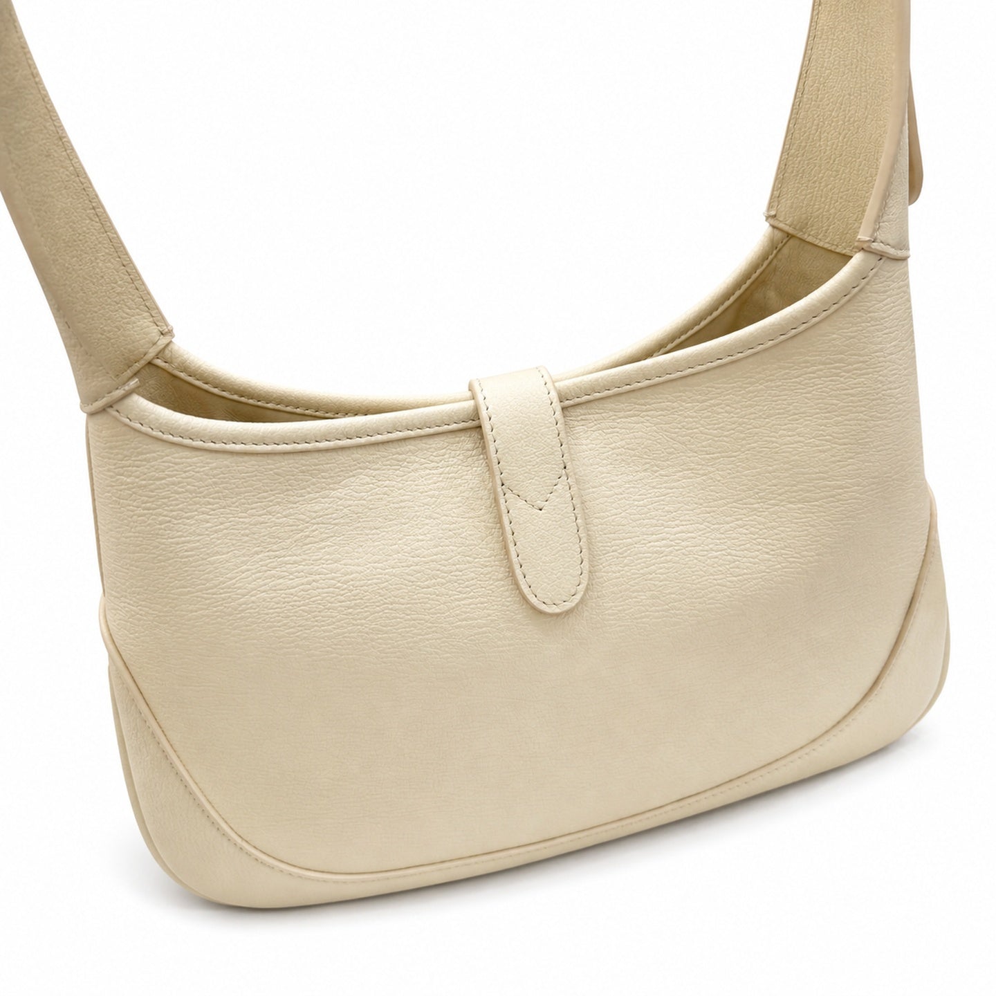 Gucci Leather Yellow Gold Handbag