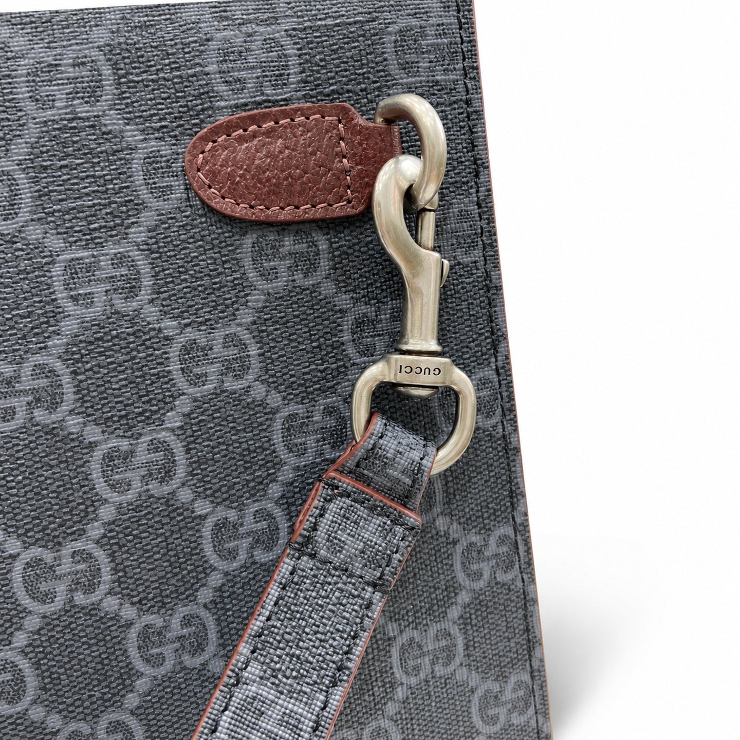 Gucci Supreme Canvas Leather Black Gray Burgundy Clutch