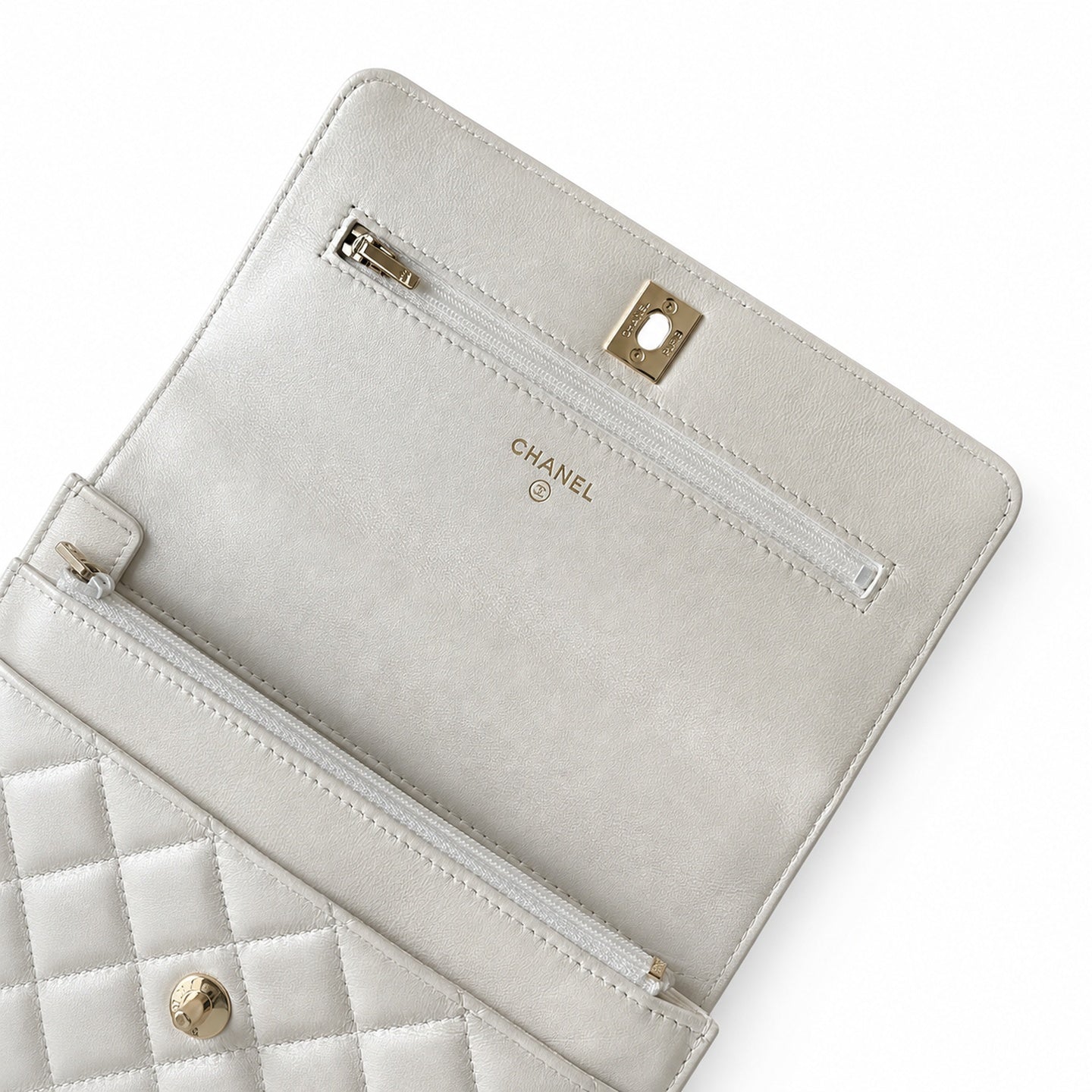 Chanel Leather White Pink Gold Handbag