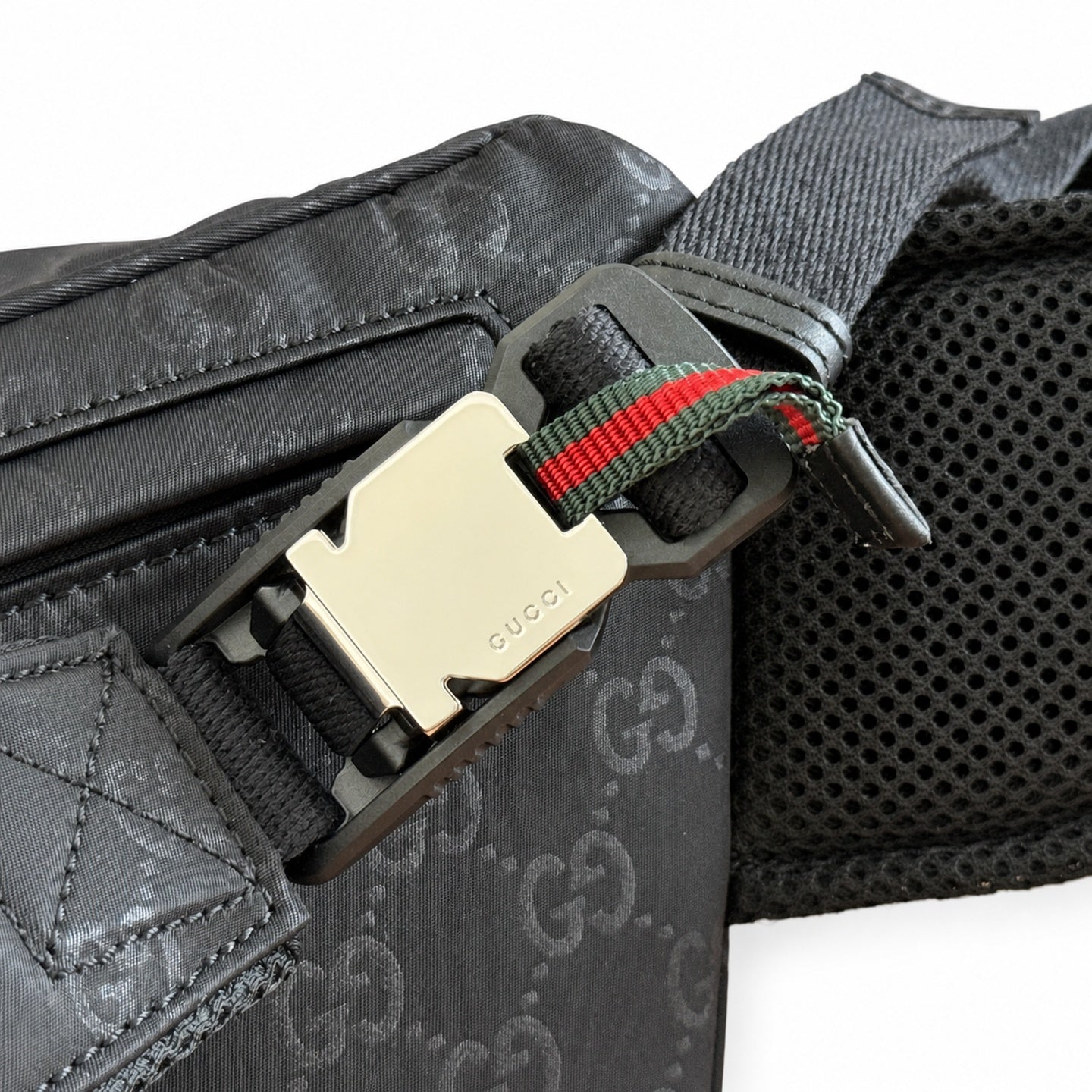Gucci Men's Small Nylon Leather Black Red Green Waist Bag