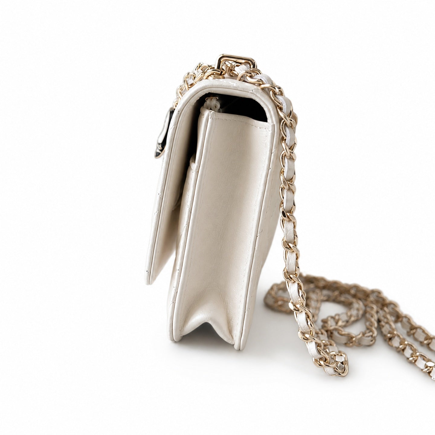 Chanel Leather White Pink Gold Handbag